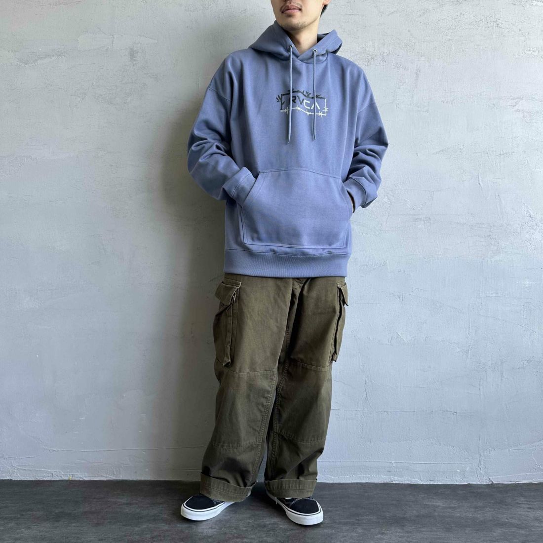 RVCA [ルーカ] BORDERED フーディ [BE042-039] RVCA [ルーカ] BORDERED フーディ [BE042-039] SNAO &&モデル身長：168cm 着用サイズ：M&&