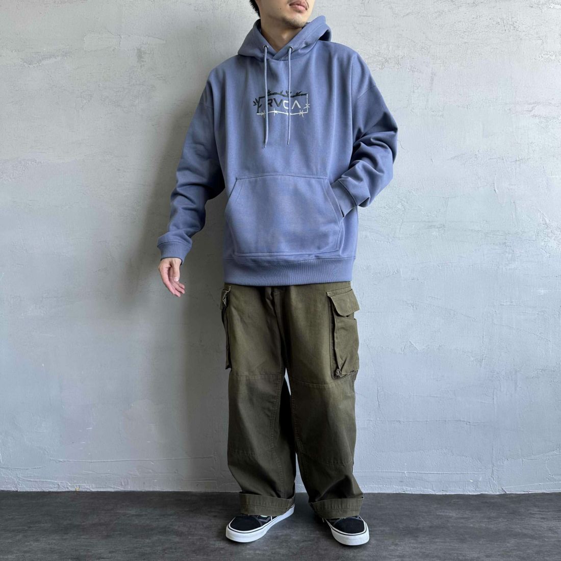 RVCA [ルーカ] BORDERED フーディ [BE042-039] RVCA [ルーカ] BORDERED フーディ [BE042-039] SNAO &&モデル身長：168cm 着用サイズ：M&&