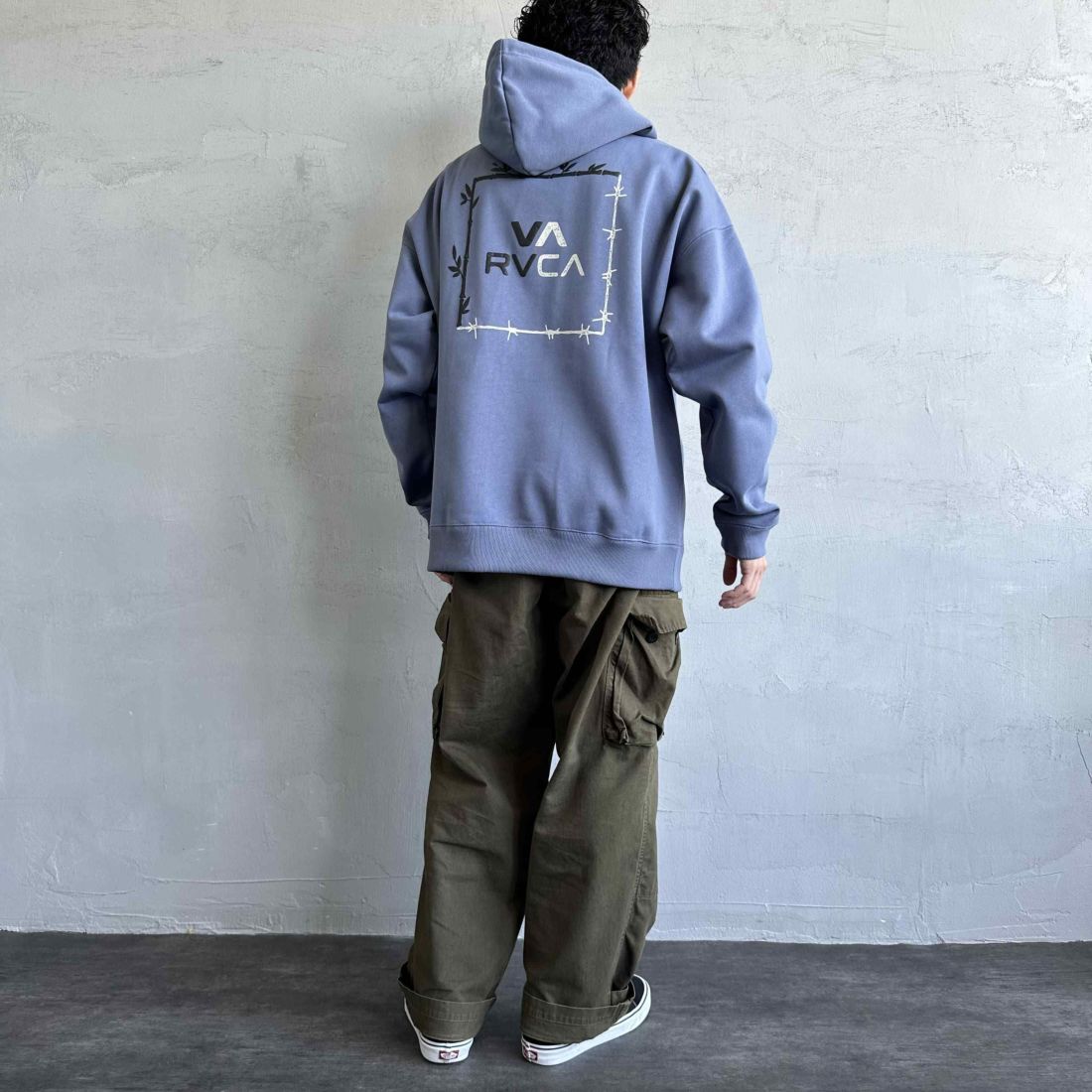 RVCA [ルーカ] BORDERED フーディ [BE042-039] RVCA [ルーカ] BORDERED フーディ [BE042-039] SNAO &&モデル身長：168cm 着用サイズ：M&&