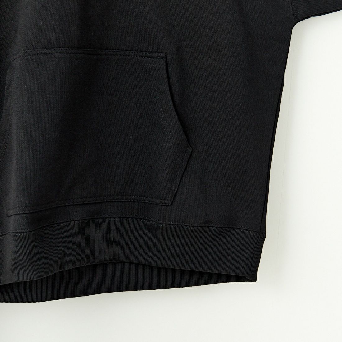 RVCA [ルーカ] BORDERED フーディ [BE042-039] BLK