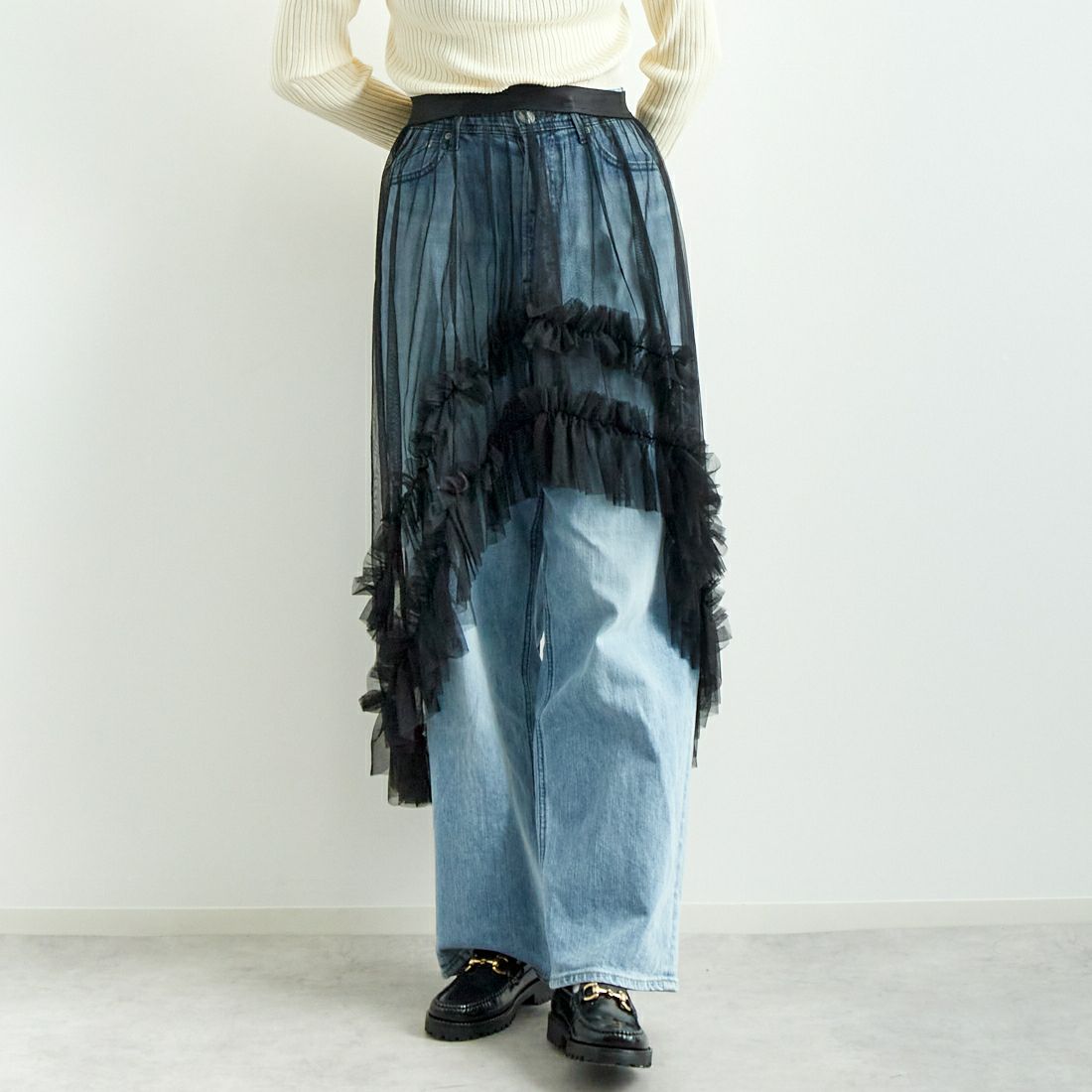 CHIGNON [シニヨン] アシメレイヤードチュールスカート [2344-063PT] BLACK &&モデル身長：167cm 着用サイズ：F&&