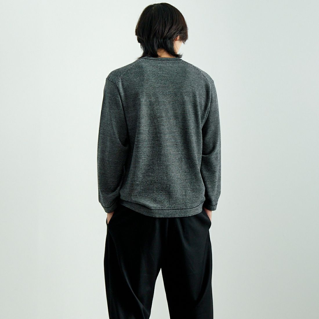 STILL BY HAND [スティルバイハンド] ボーダーニット [KN05243] BLK/WHT &&モデル身長：179cm 着用サイズ：46&&