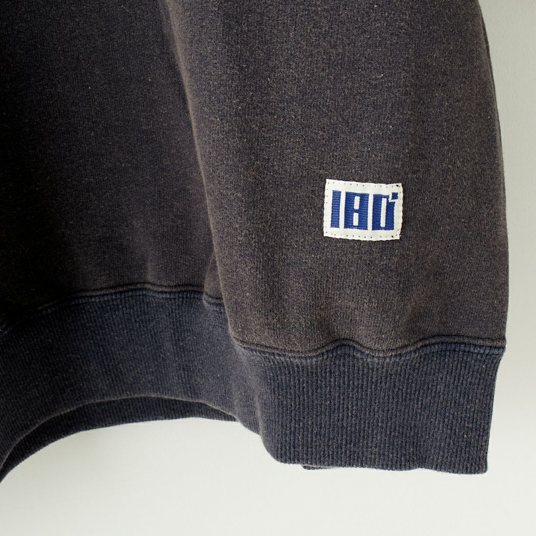 ILL ONE EIGHTY [イル ワンエイティ] サーフライダースウェットシャツ [ILL242-11] NAVY