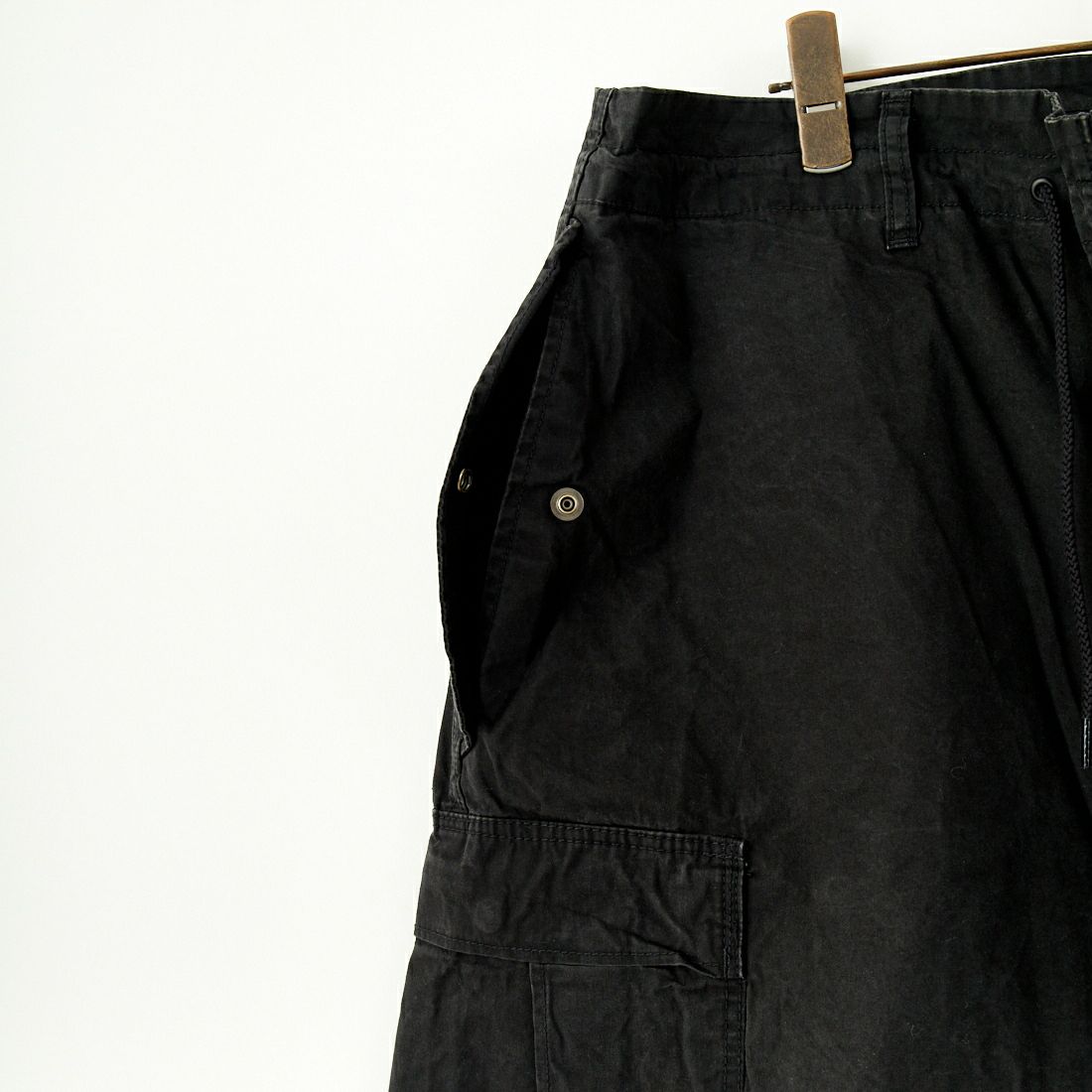 REMI RELIEF [レミレリーフ] コーティングキャンバス ワイドカーゴパンツ [RN27353024] BLACK