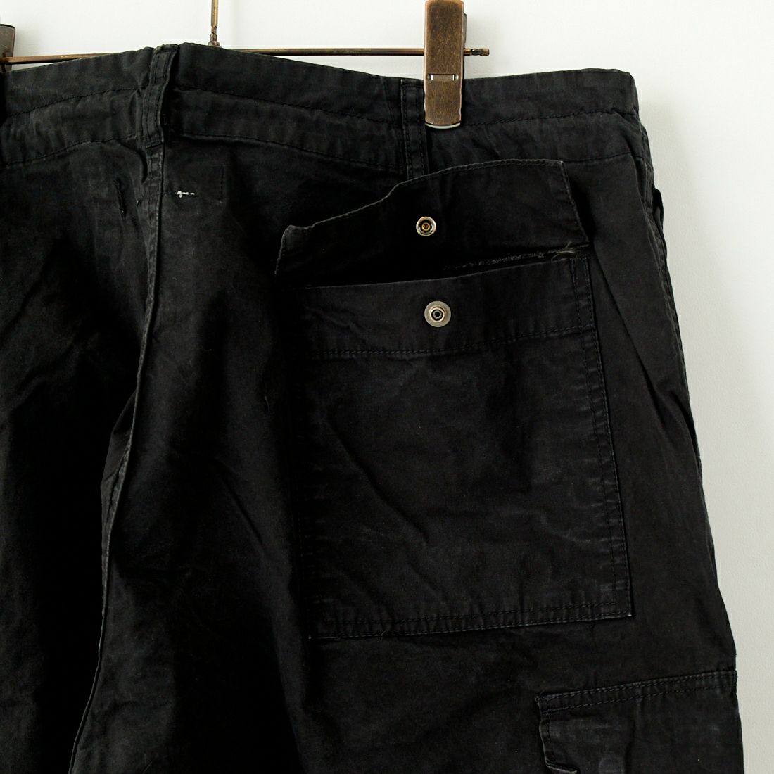 REMI RELIEF [レミレリーフ] コーティングキャンバス ワイドカーゴパンツ [RN27353024] BLACK