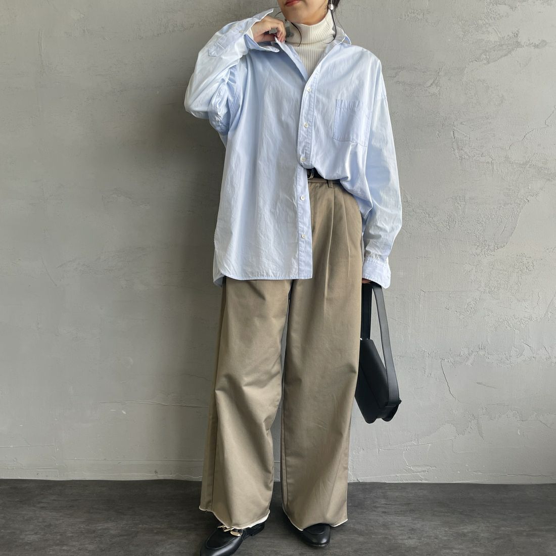 Noir Fabrik [ヌワールファブリック] ハイネックリブカットソー [JFW-C053] O.WHITE&&モデル身長：160cm 着用サイズ：0&&
