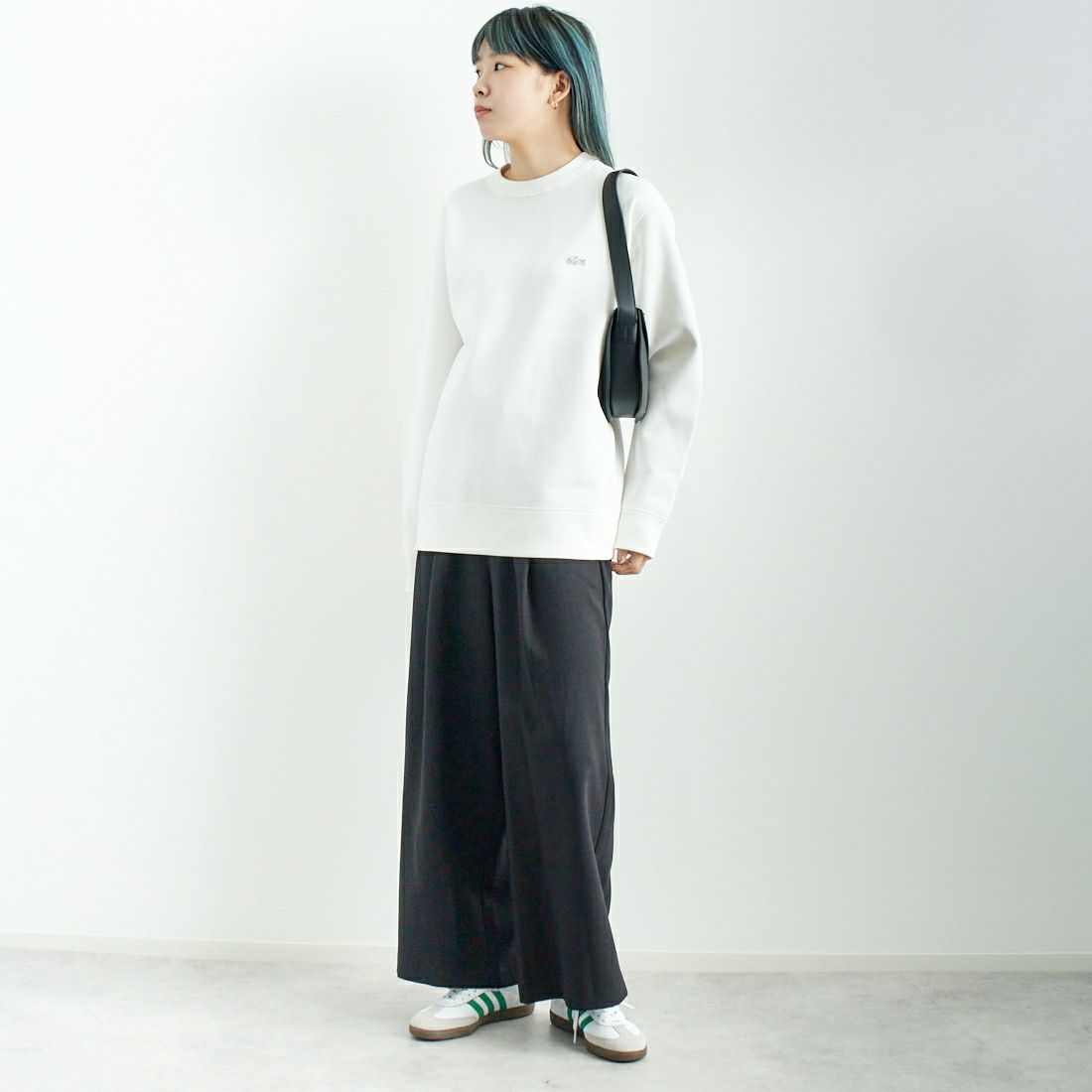 LACOSTE [ラコステ] 鹿の子ワントーンクルーネックニット [SH9359] 70V FLOUR &&モデル身長：167cm 着用サイズ：3&&
