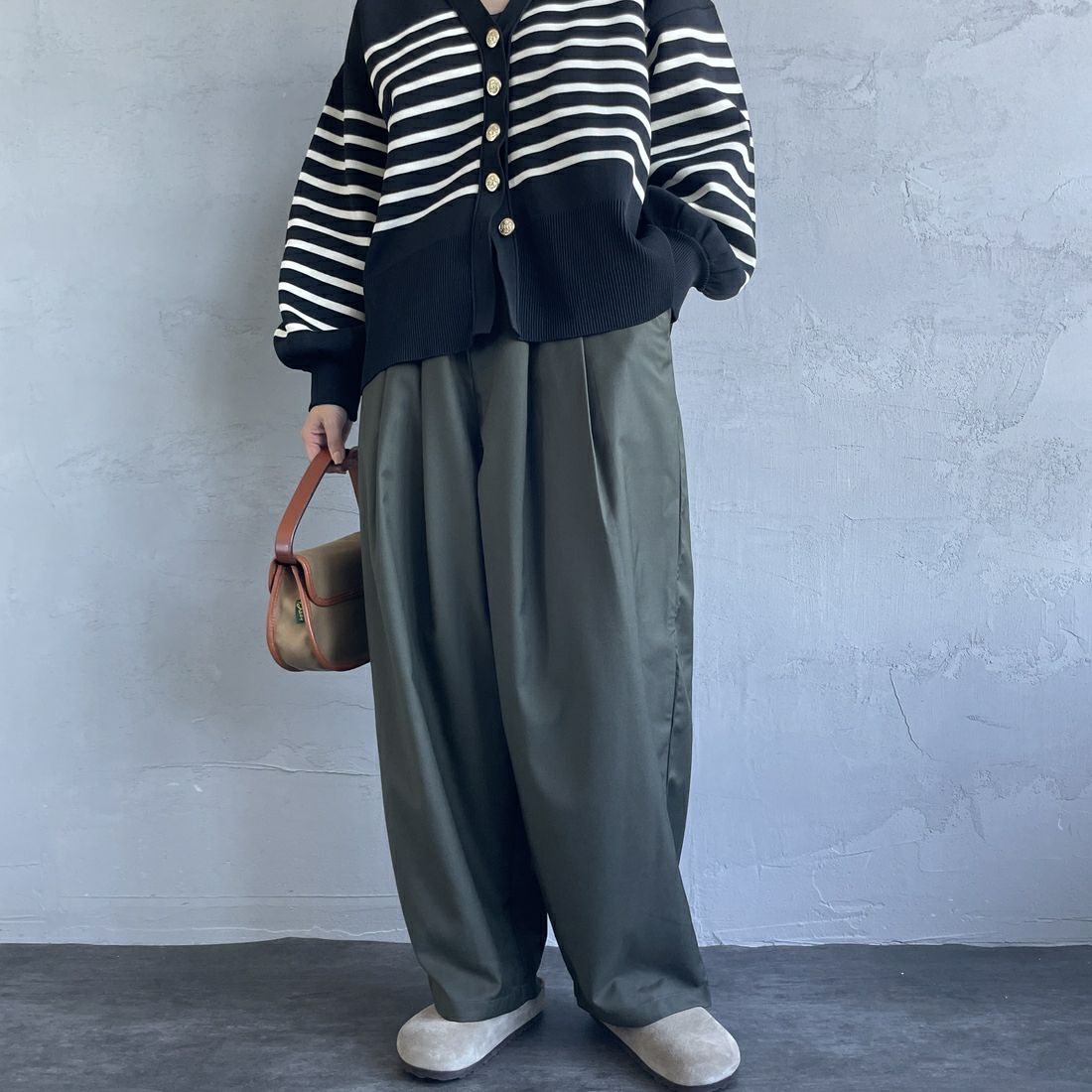 KHAKI&&モデル身長：163cm 着用サイズ：F&&