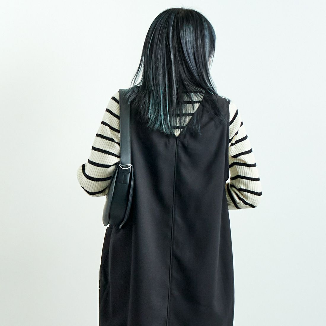 Jeans Factory Clothes [ジーンズファクトリークローズ] チェックVネックワンピース [21243057] 004 ﾌﾞﾗｯｸ &&モデル身長：167cm 着用サイズ：F&&