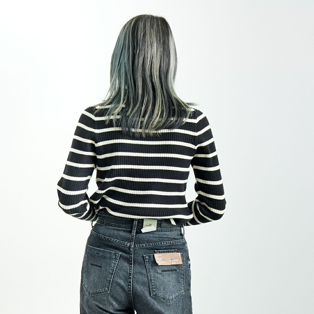 Jf Ready Made [ジェイエフレディメイド] モックネックニットプルオーバー [3006201] 077 ｸﾛ/ｼﾛ &&モデル身長：167cm 着用サイズ：F&&
