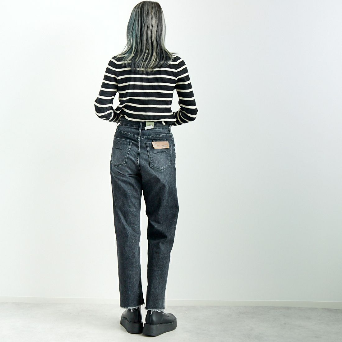 Jf Ready Made [ジェイエフレディメイド] モックネックニットプルオーバー [3006201] 077 ｸﾛ/ｼﾛ &&モデル身長：167cm 着用サイズ：F&&