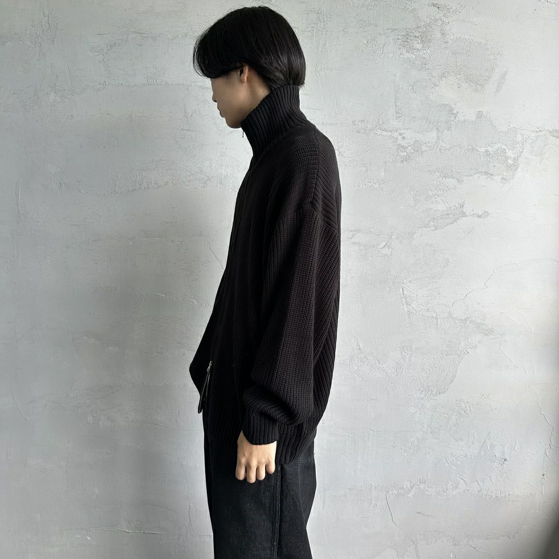 U.S.POLO ASSN. [ユーエスポロアッスン] 別注 ワンポイントロゴ刺繍 ドライバーズニットカーディガン [PLM43409IN-JF] ﾌﾞﾗｯｸ&&モデル身長：179cm 着用サイズ：XL&&