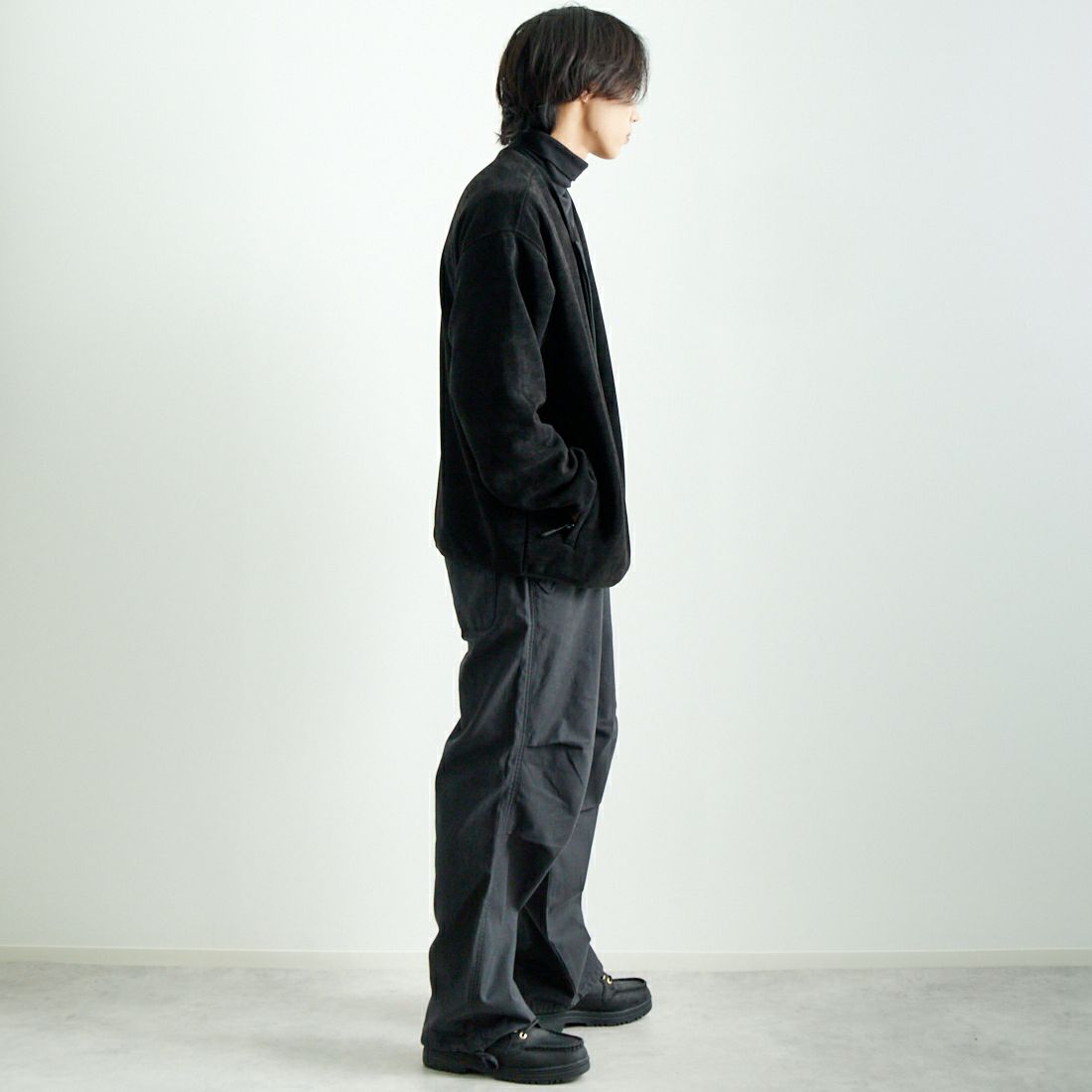THOUSAND MILE [サウザンド マイル] ニットフリース ジップカーディガン [TM242KF00101] 09 BLACK &&モデル身長：179cm 着用サイズ：L&&