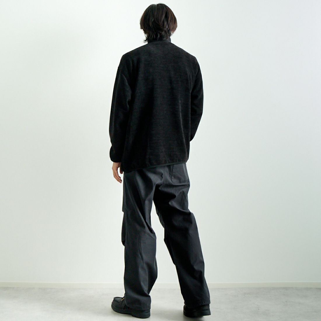 THOUSAND MILE [サウザンド マイル] ニットフリース ジップカーディガン [TM242KF00101] 09 BLACK &&モデル身長：179cm 着用サイズ：L&&