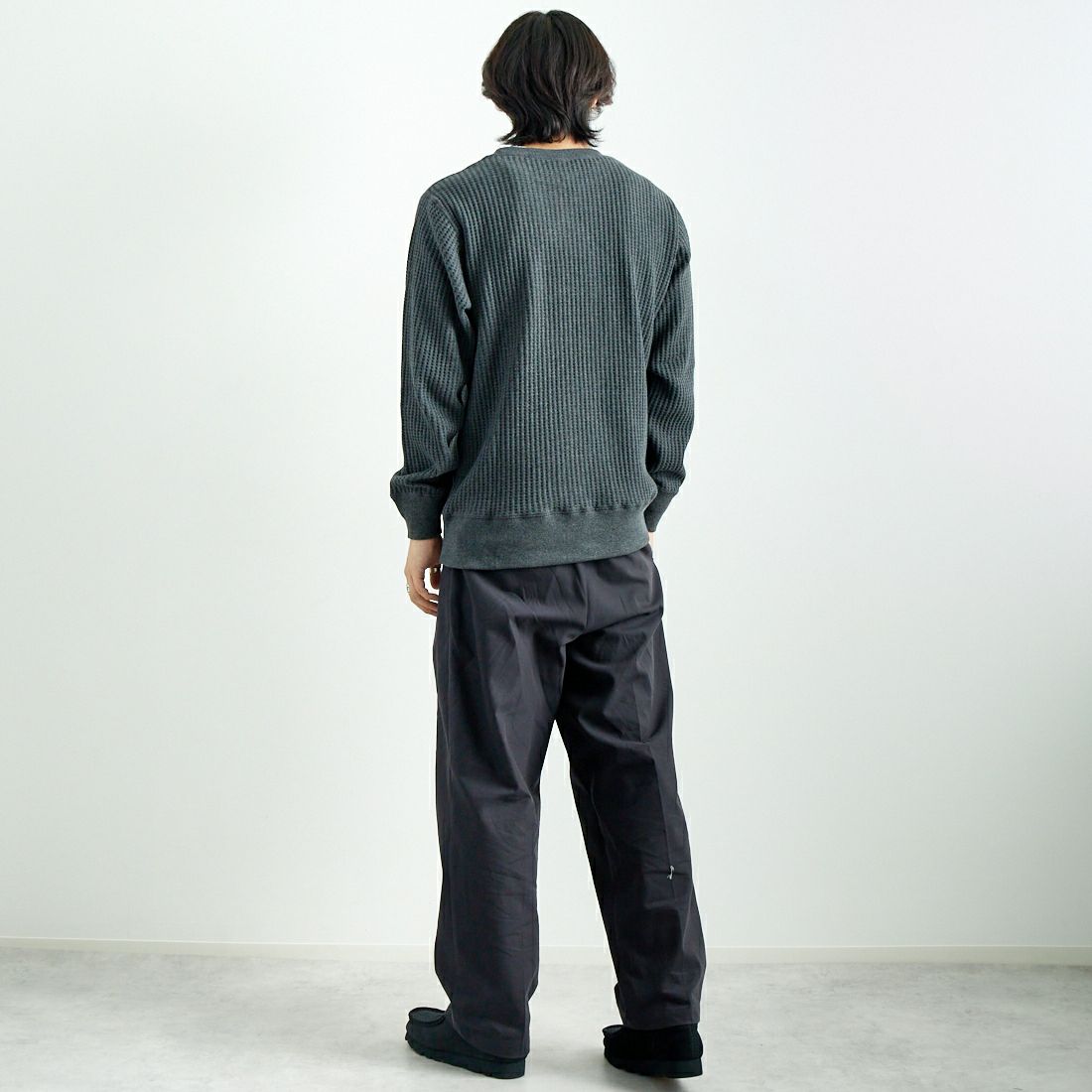 JE MORGAN [ジェイイーモーガン] ビッグワッフルクルーネックシャツ [JB001-52C] 18 ﾓｸCHARC &&モデル身長：179cm 着用サイズ：L&&