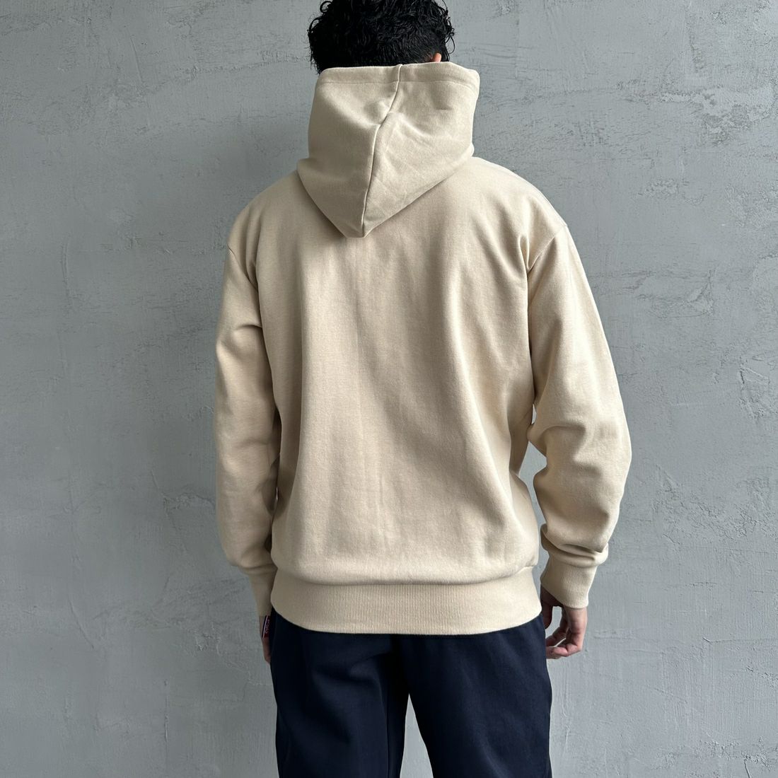 PARIS SAINT-GERMAN [パリ・サンジェルマン] PSG ブランド刺繍ロゴ スウェットパーカー [PS0624FW0001] GREGE &&モデル身長：168cm 着用サイズ：M&&