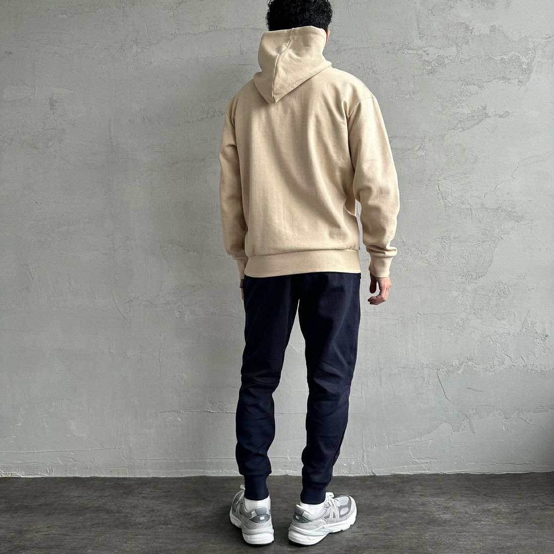 PARIS SAINT-GERMAN [パリ・サンジェルマン] PSG ブランド刺繍ロゴ スウェットパーカー [PS0624FW0001] GREGE &&モデル身長：168cm 着用サイズ：M&&