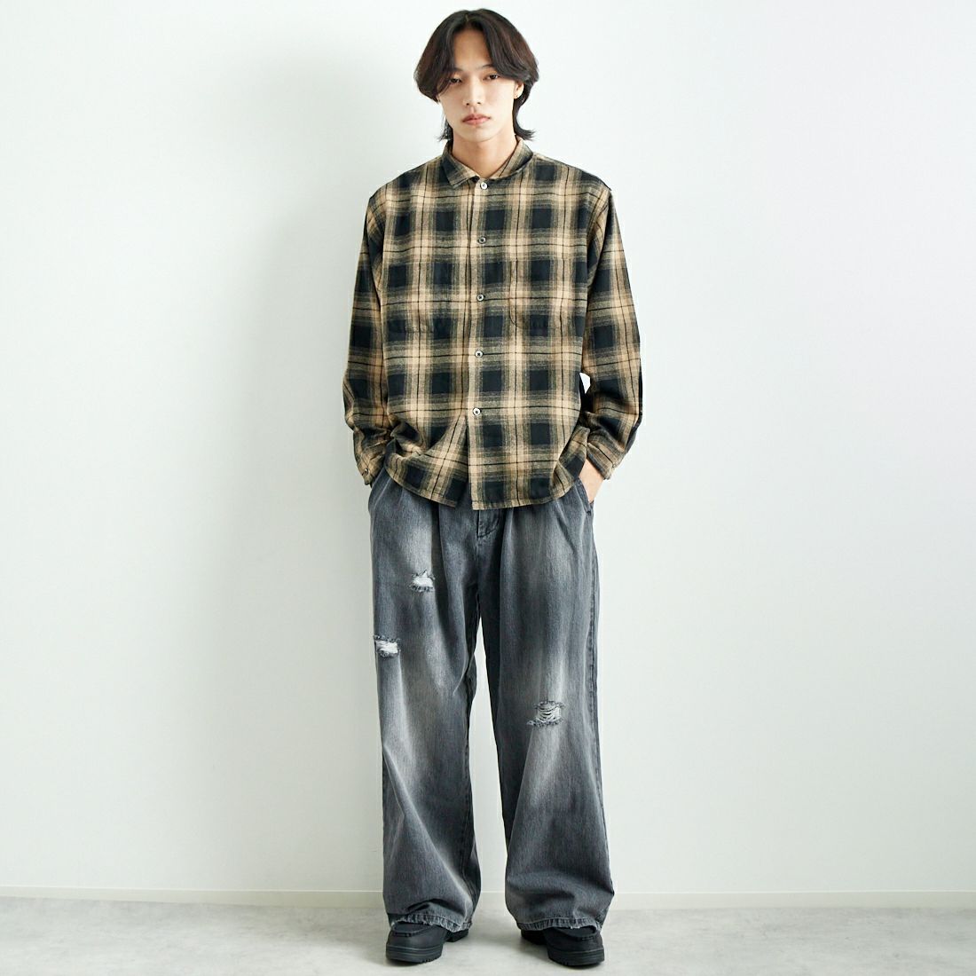 DAN RIVER [ダンリバー] 別注 オープンカラーシャツ [DR24S003-JF] BEIGE CHEC &&モデル身長：179cm 着用サイズ：L&&