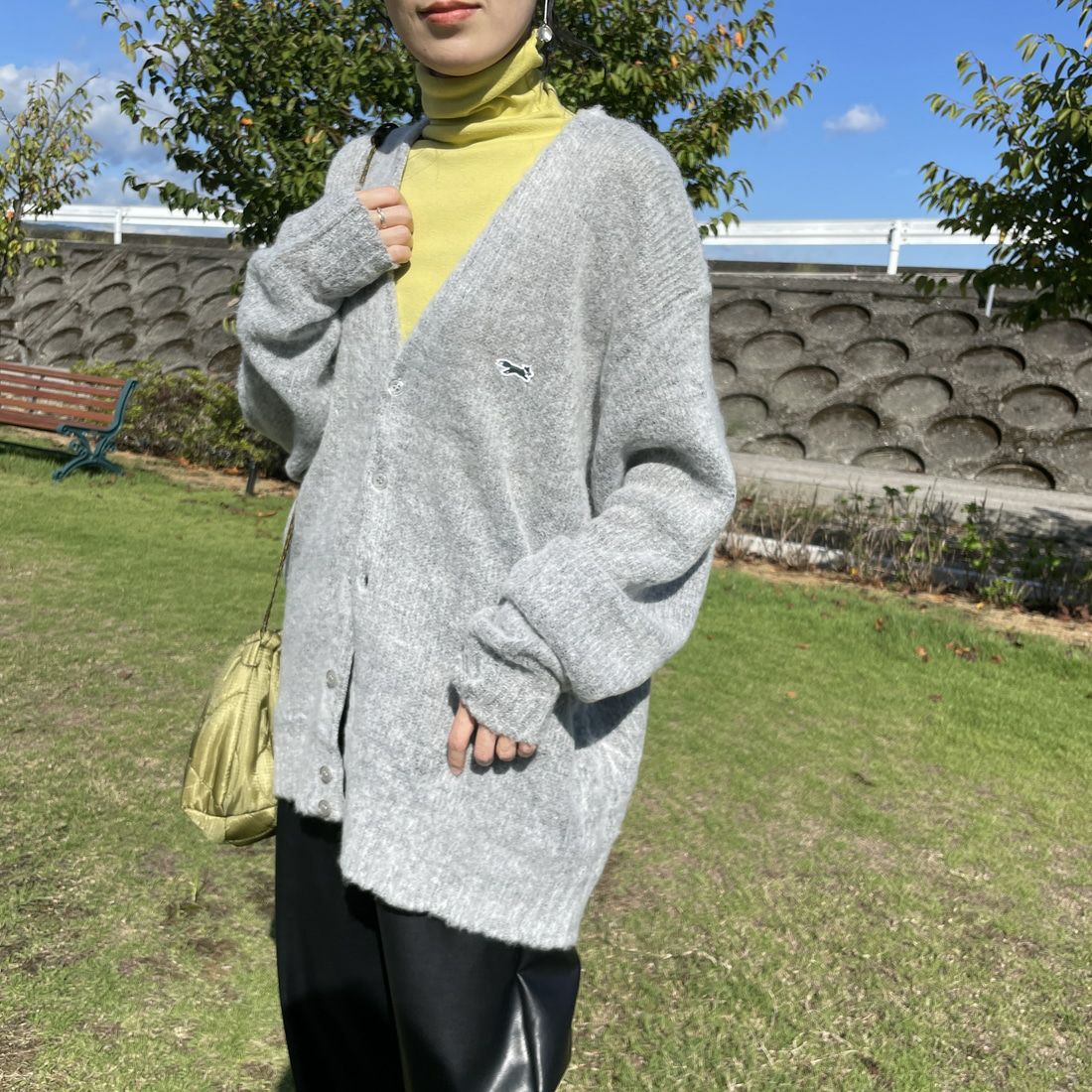 THE FOX [ザフォックス] 別注 シャギーモヘアカーディガン [PN24F010-JF] GREY &&モデル身長：160cm 着用サイズ：S&&