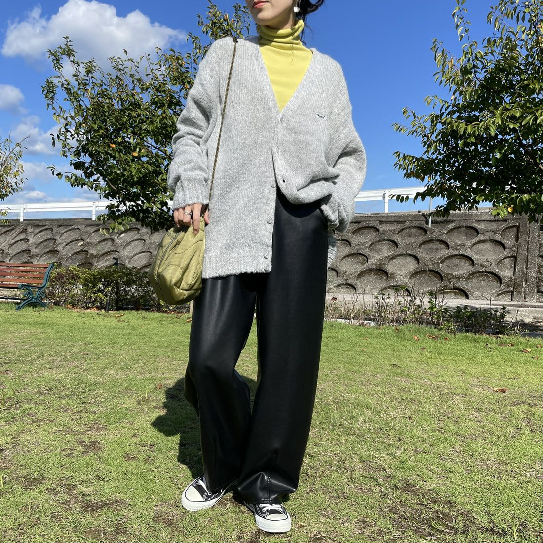 THE FOX [ザフォックス] 別注 シャギーモヘアカーディガン [PN24F010-JF] GREY &&モデル身長：160cm 着用サイズ：S&&