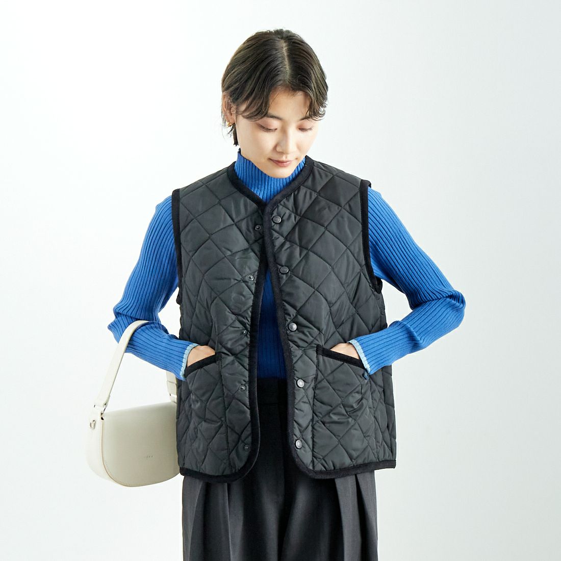 LAVENHAM [ラベンハム] コクーン ソーンハム ウィメンズ [LV10125] F44 SABLE &&モデル身長：160cm 着用サイズ：8&&
