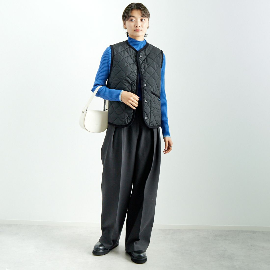LAVENHAM [ラベンハム] コクーン ソーンハム ウィメンズ [LV10125] F44 SABLE &&モデル身長：160cm 着用サイズ：8&&