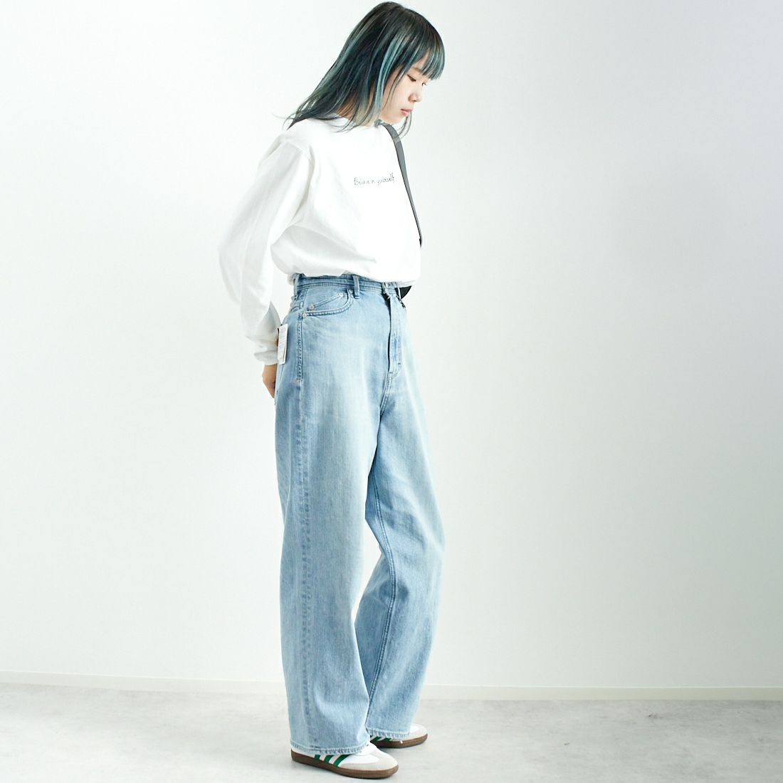 Goodwear [グッドウェア] 別注 クルーネック ロングスリーブTシャツ [NGW9951-2814-JF] 9000 WH/BK &&モデル身長：167cm 着用サイズ：M&&