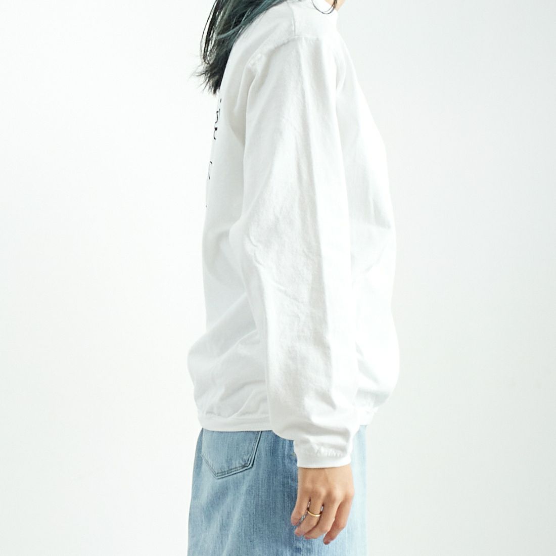 Goodwear [グッドウェア] 別注 クルーネック ロングスリーブTシャツ [NGW9951-2814-JF] 9000 WH/BK &&モデル身長：167cm 着用サイズ：M&&