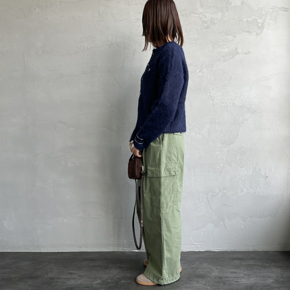 Gymphlex [ジムフレックス] クルーネック ショートカーディガン [GY-D0098SGK] DK.NAVY &&モデル身長：159cm 着用サイズ：14&&