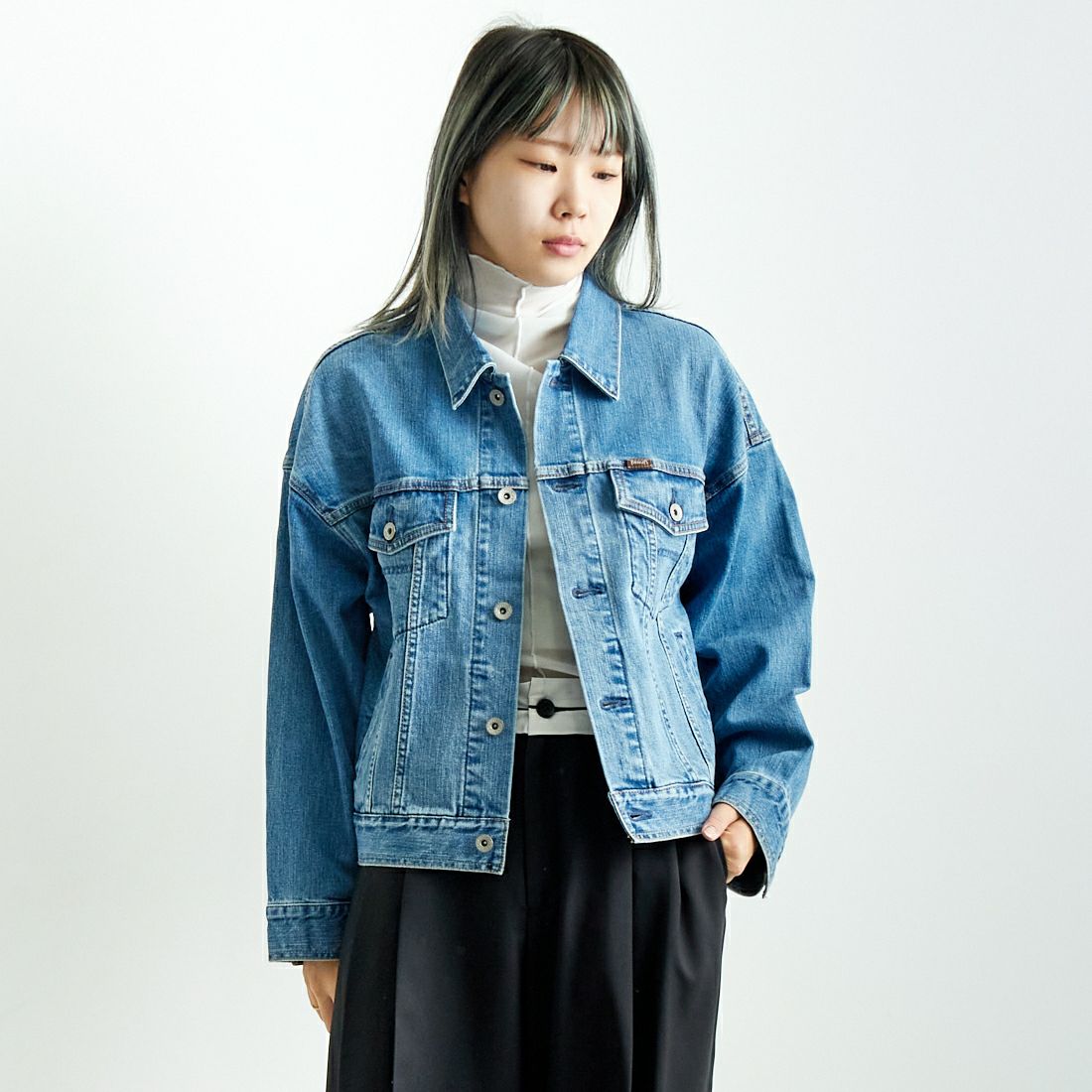 YANUK [ヤヌーク] ジーンジャケット [57143401] ULB &&モデル身長：167cm 着用サイズ：F&&