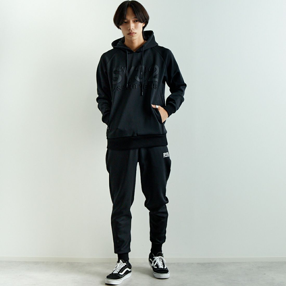 SY32 [エスワイサーティトゥ] ダブルニット ロングパンツ [14519] BLACK &&モデル身長：179cm 着用サイズ：L&&