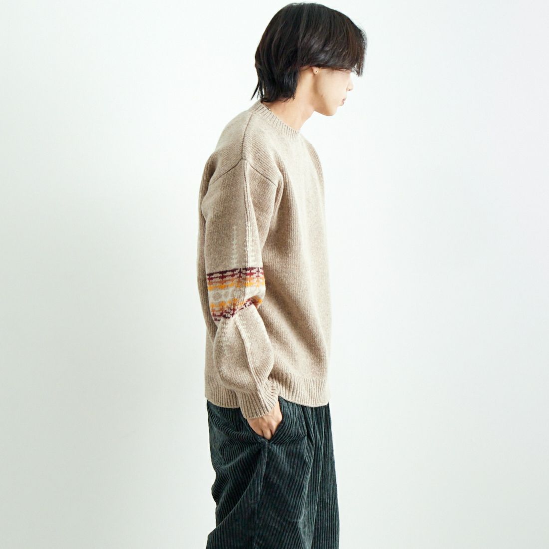 PENDLETON [ペンドルトン] クルーネックセーター [4575-8004] 18 BEIGE &&モデル身長：179cm 着用サイズ：L&&