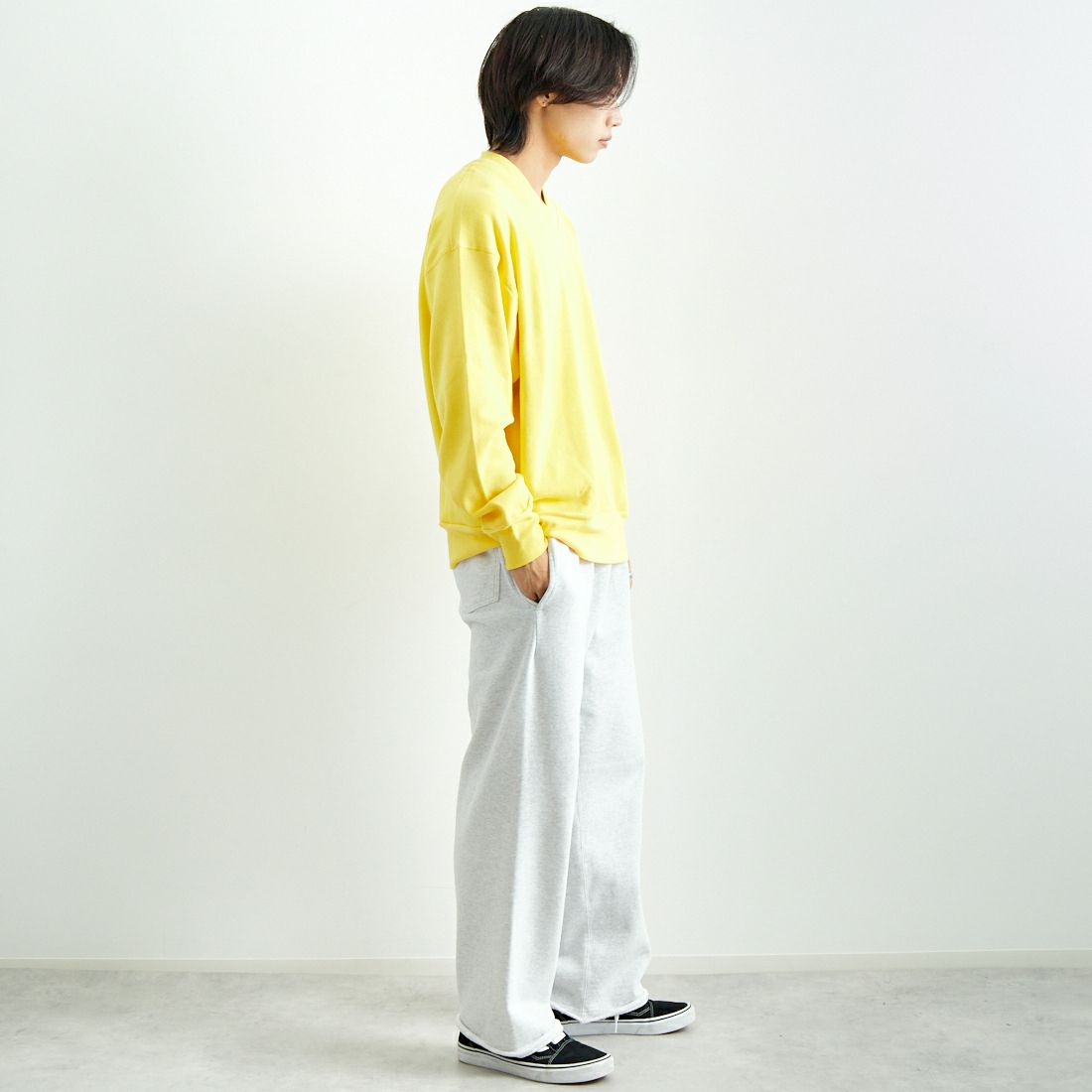 GICIPI [ジチピ] GIRAFFA ジラーファ コットンVネックミラノリブニットソープルオーバー [2407A-MODI] CAPELLA &&モデル身長：179cm 着用サイズ：5&&