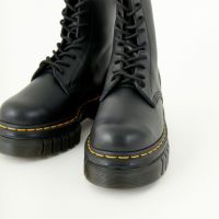 Dr.Martens [ドクターマーチン] AUDRICK 8 ホール ブーツ