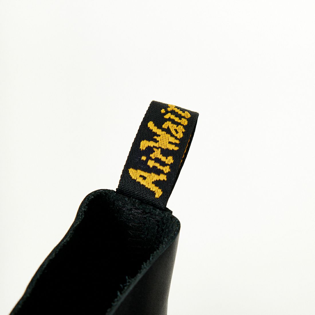 Dr.Martens [ドクターマーチン] AUDRICK 8 ホール ブーツ [27149001] BLACK