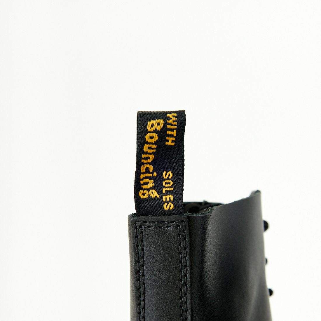 Dr.Martens [ドクターマーチン] AUDRICK 8 ホール ブーツ [27149001] BLACK