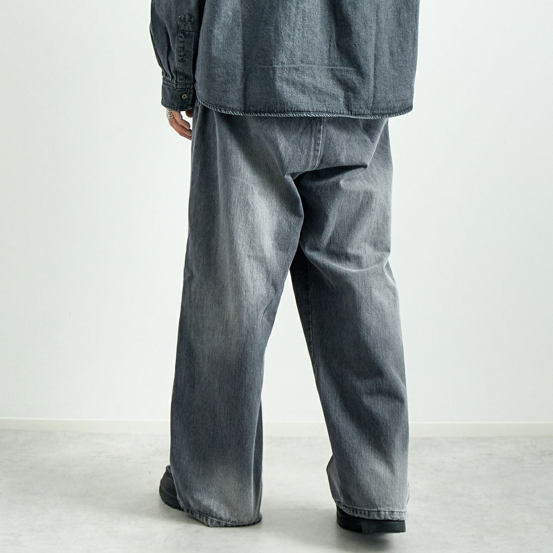 VALTA [ヴァルタ] 別注 ハカマパンツ [VA24AW3039-JF] 710 BLACK &&モデル身長：179cm 着用サイズ：M&&