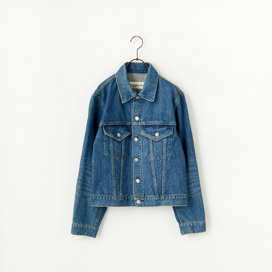 83 BLUE