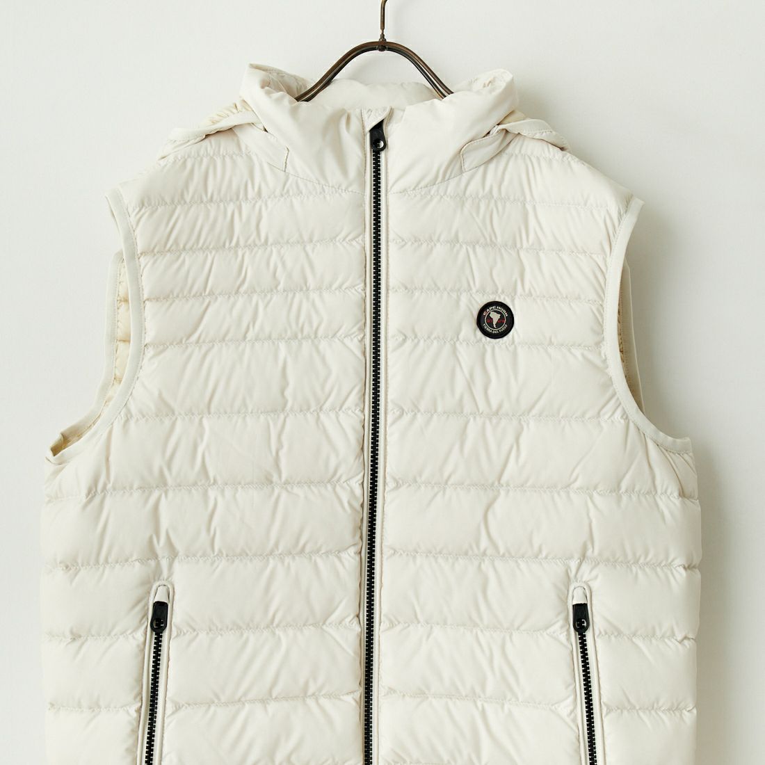 CAPE HORN [ケープホーン] SHETLAND ダウンベスト [71562] 102 BETULL