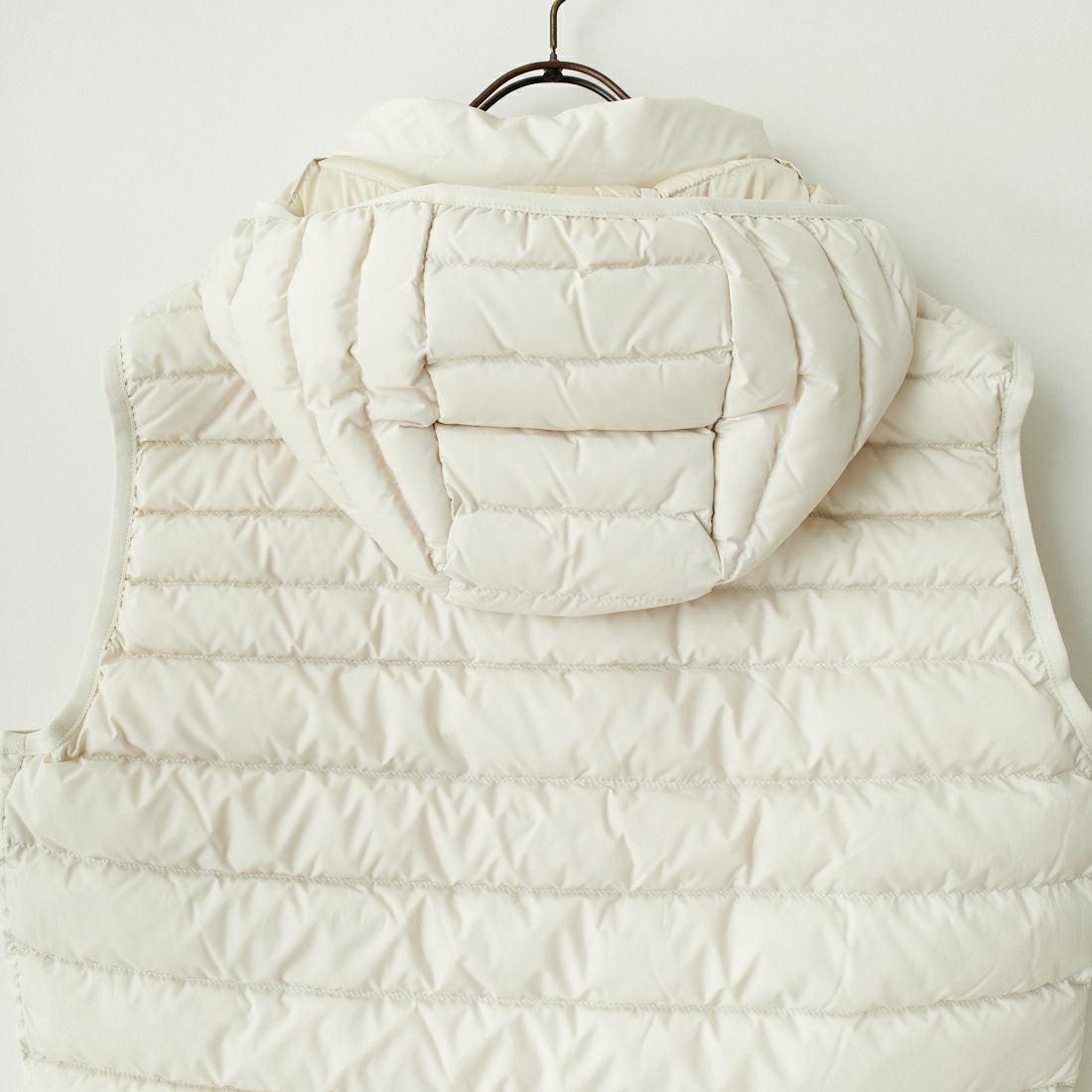CAPE HORN [ケープホーン] SHETLAND ダウンベスト [71562] 102 BETULL