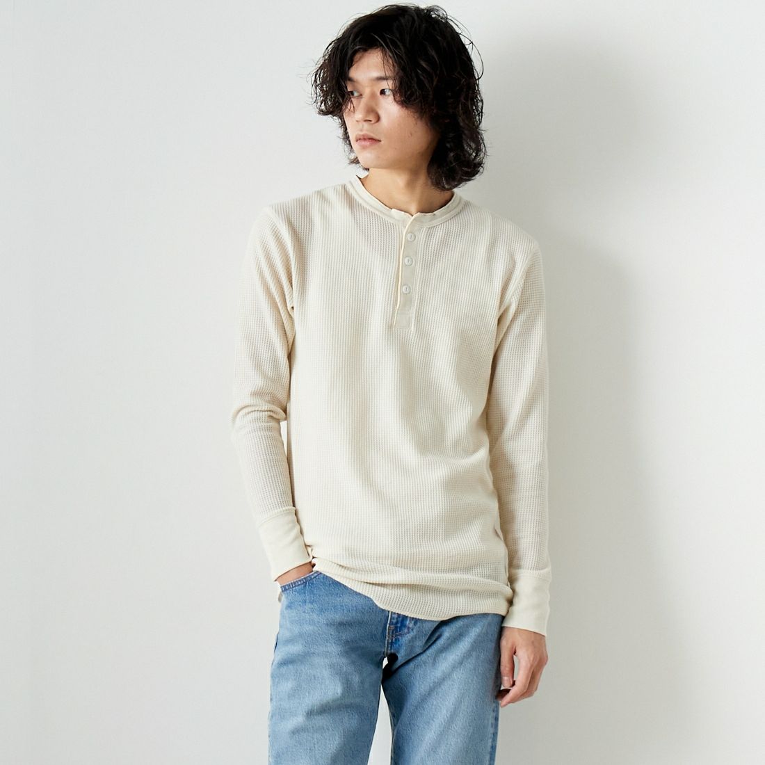 04 NATURAL&&モデル身長：182cm 着用サイズ：L&&