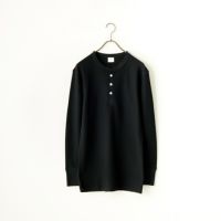 09 BLACK