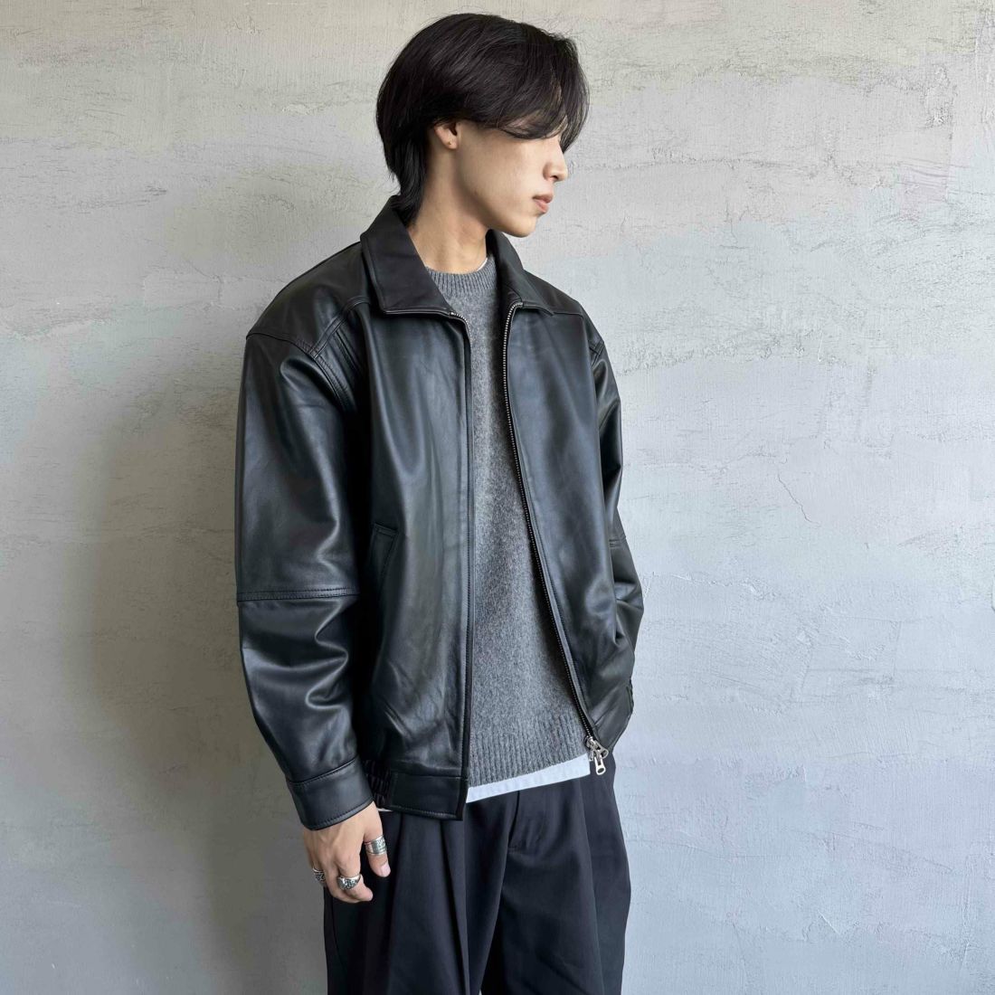Jeans Factory Clothes [ジーンズファクトリークローズ] ラムレザーボンバージャケット [24410JF] BLACK &&モデル身長：179cm 着用サイズ：M&&