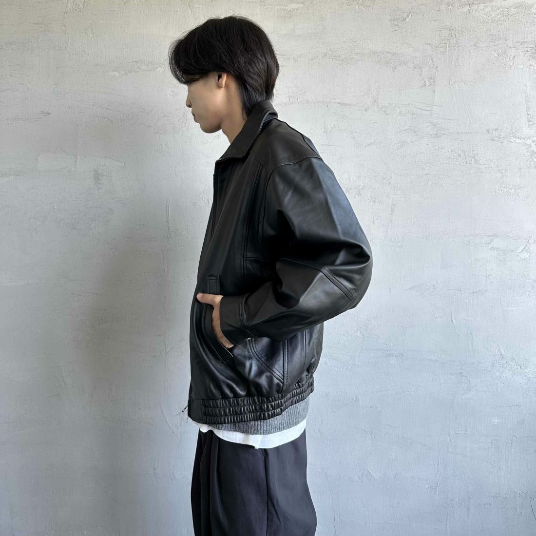 Jeans Factory Clothes [ジーンズファクトリークローズ] ラムレザーボンバージャケット [24410JF] BLACK &&モデル身長：179cm 着用サイズ：M&&