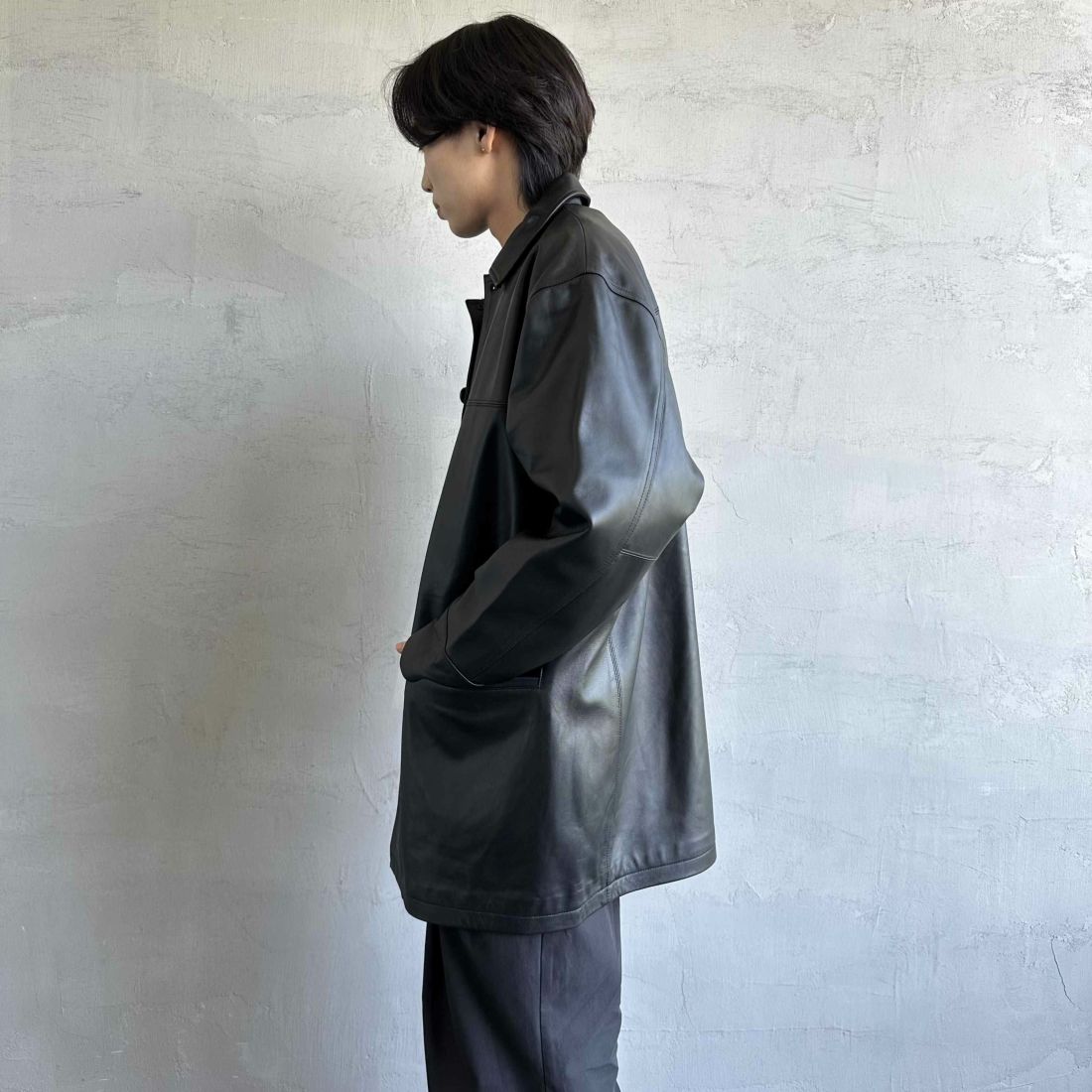 Jeans Factory Clothes [ジーンズファクトリークローズ] ラムレザーカーコート [24411JF] BLACK &&モデル身長：179cm 着用サイズ：XL&&