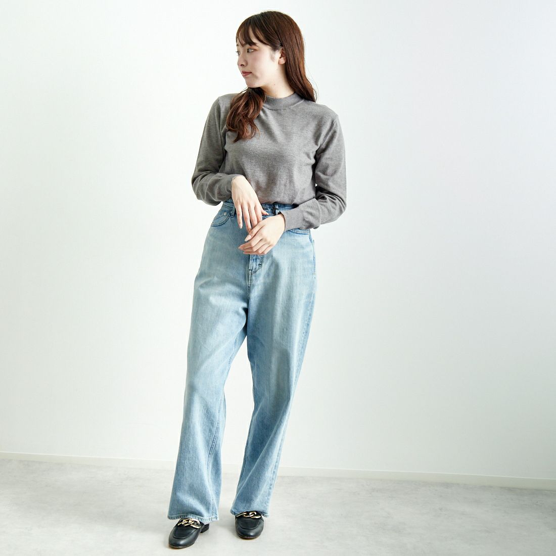 Noir Fabrik [ヌワールファブリック] モックネックプルオーバーニット [24522059] 003 ﾗｲﾄｸﾞﾚ &&モデル身長：167cm 着用サイズ：F&&