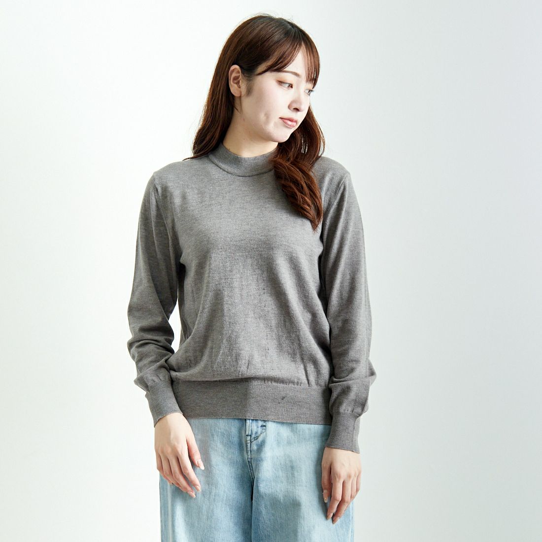 Noir Fabrik [ヌワールファブリック] モックネックプルオーバーニット [24522059] 003 ﾗｲﾄｸﾞﾚ &&モデル身長：167cm 着用サイズ：F&&