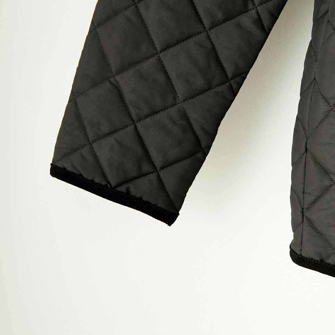 Traditional Weatherwear [トラディショナル ウェザーウェア] ウェーバリー [APQCO0250AA] AA01 BLK/B