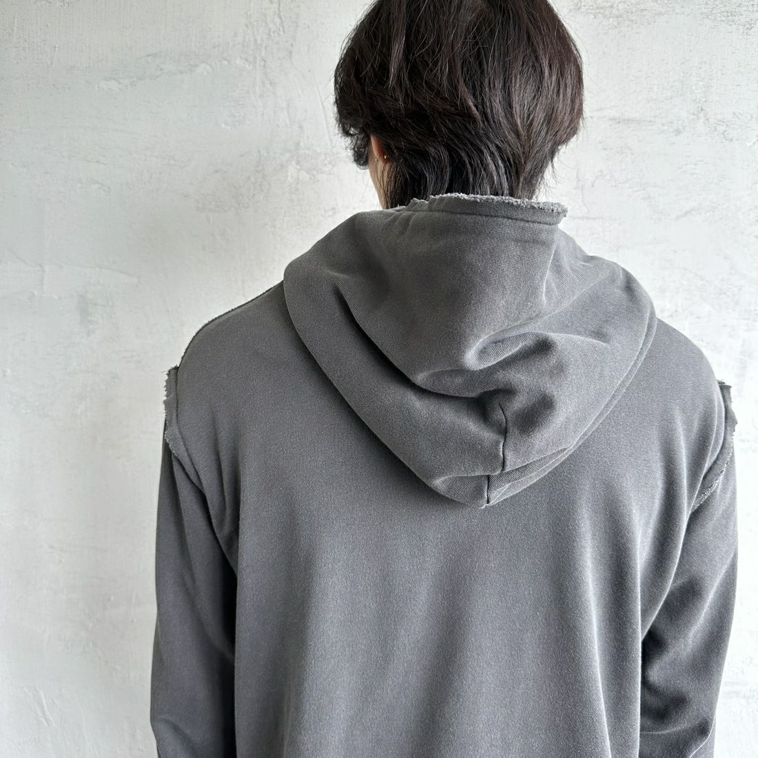 ONEITA [オニータ] 別注 インサイドアウト スウェットパーカー [2423-441IN-JF] CHARCOAL