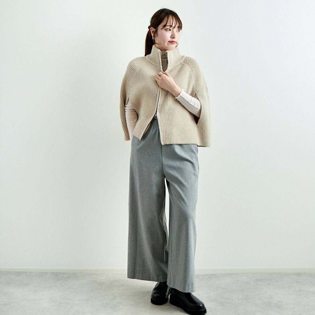 新品未使用】CLOCHE [クロシェ] ダブルジップニットポンチョ